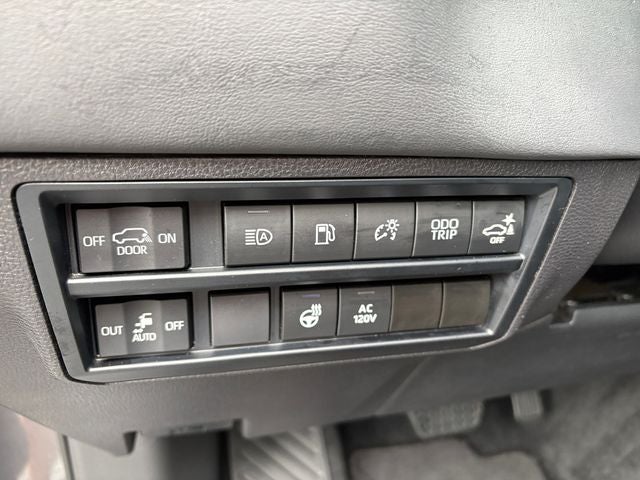 2024 Toyota Sequoia Platinum