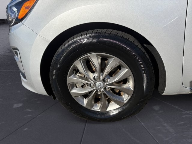 2021 Kia Sedona LX