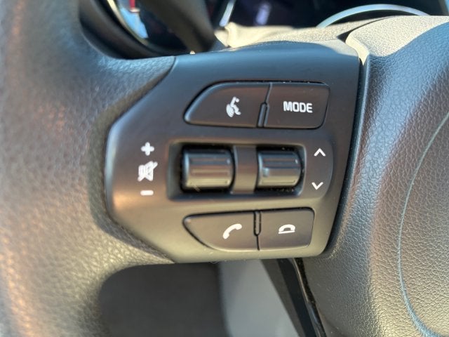 2021 Kia Sedona LX