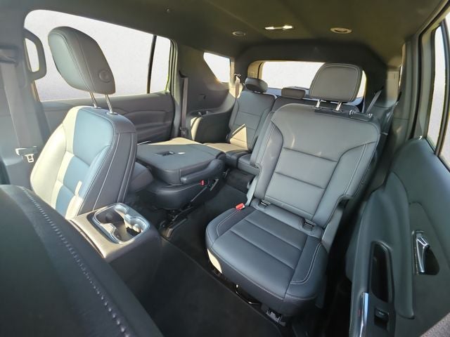 2025 Chevrolet Traverse LT 2LT