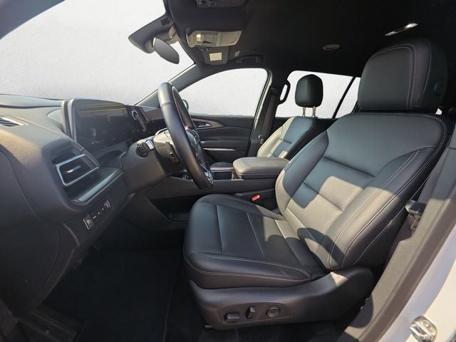 2025 Chevrolet Traverse LT 2LT
