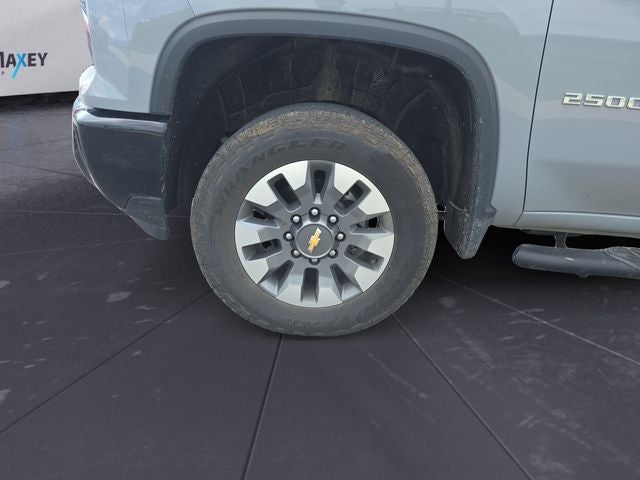 2025 Chevrolet Silverado 2500HD Custom