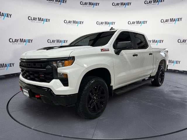 2023 Chevrolet Silverado 1500 Custom Trail Boss