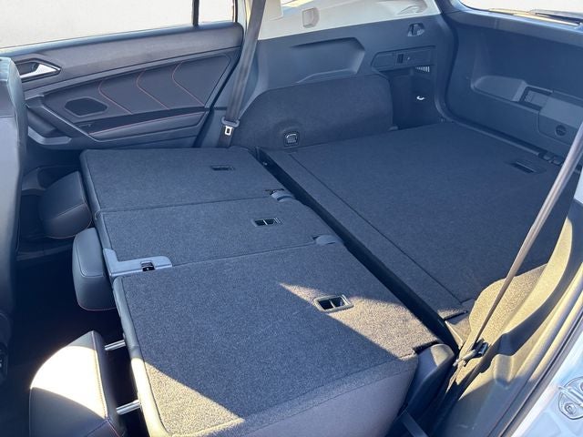 2024 Volkswagen Tiguan 2.0T Wolfsburg Edition