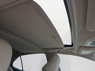 2020 Toyota Camry Hybrid XLE