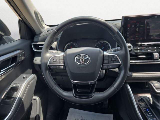 2021 Toyota Highlander Hybrid Limited