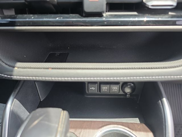 2021 Toyota Highlander Hybrid Limited