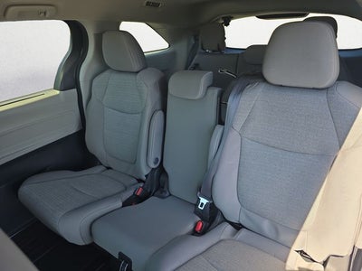 2024 Toyota Sienna LE 8 Passenger