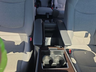 2024 Toyota Sienna LE 8 Passenger