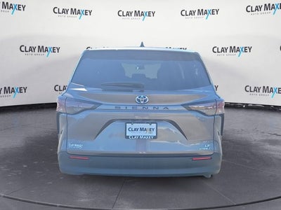 2024 Toyota Sienna LE 8 Passenger