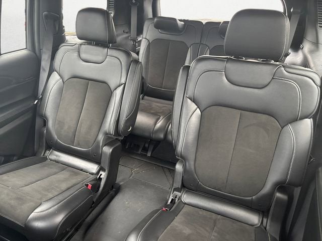 2022 Jeep Grand Cherokee L Altitude