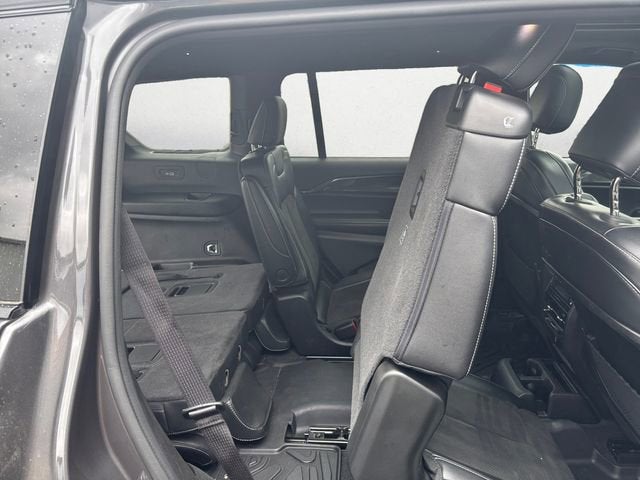 2022 Jeep Grand Cherokee L Altitude