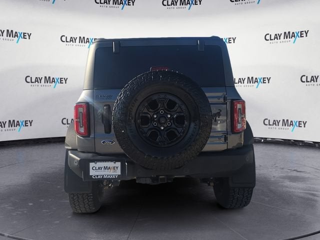2022 Ford Bronco Base
