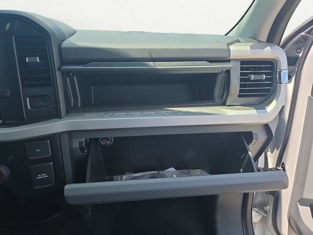 2024 Ford Super Duty F-350 DRW XL