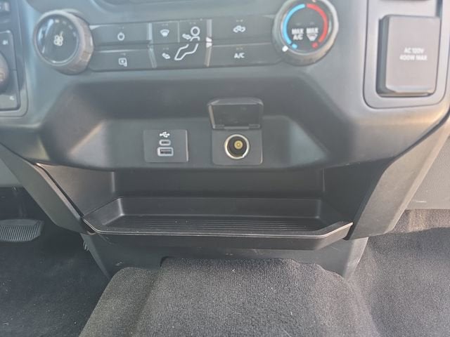 2024 Ford Super Duty F-350 DRW XL