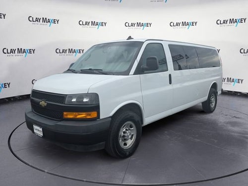 2023 Chevrolet Express Passenger 3500 1LS