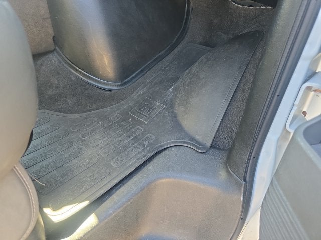 2024 Chevrolet Express Passenger 3500 1LT