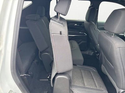 2024 Chevrolet Traverse LS