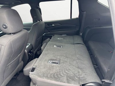 2024 Chevrolet Traverse LS