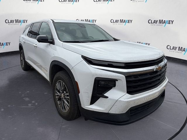 2024 Chevrolet Traverse LS