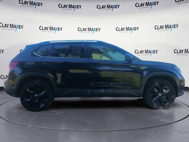 2023 Volkswagen Taos SE