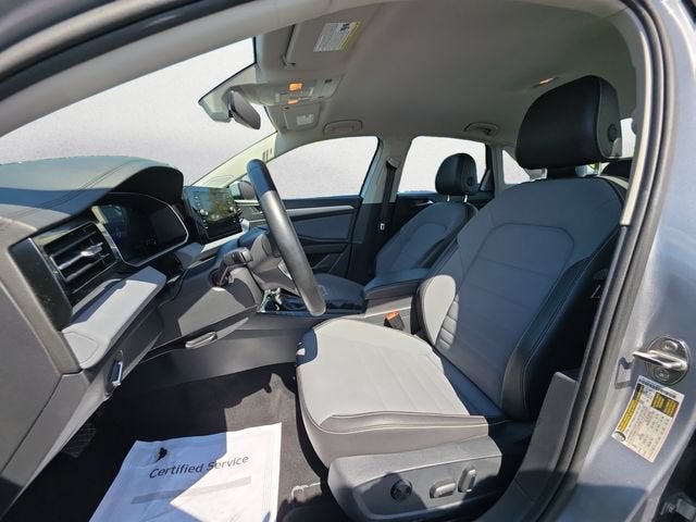 2025 Volkswagen Jetta SE
