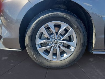 2024 Toyota Sienna LE