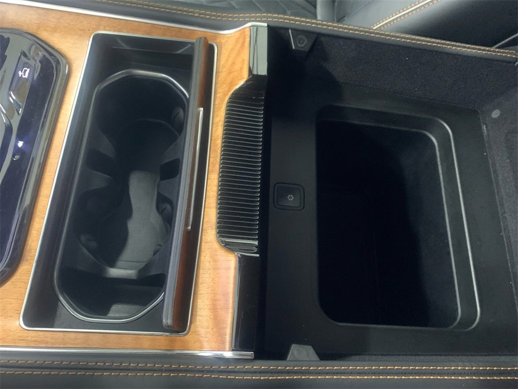 2024 Jeep Grand Wagoneer L Series III