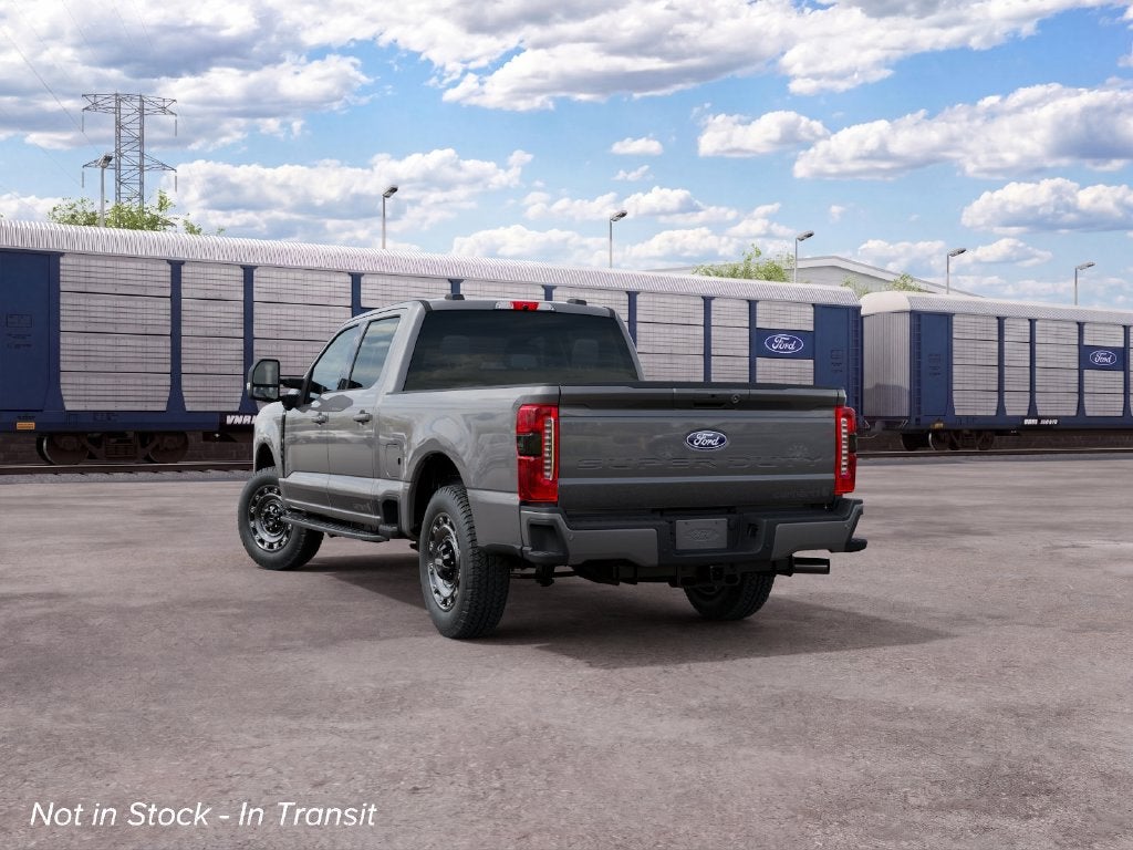 2027 Ford F-350SD XLT