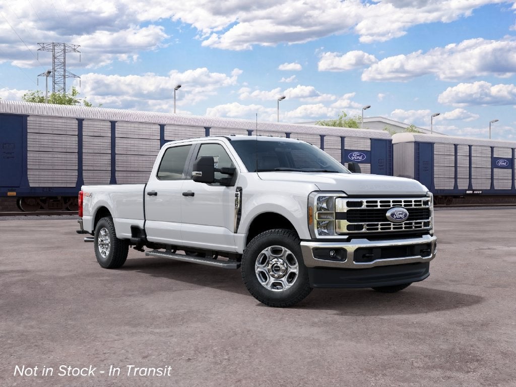 2027 Ford F-350SD XLT