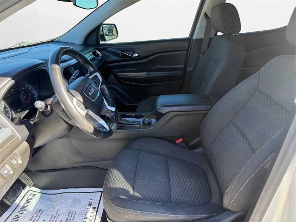 2019 GMC Acadia SLE-2