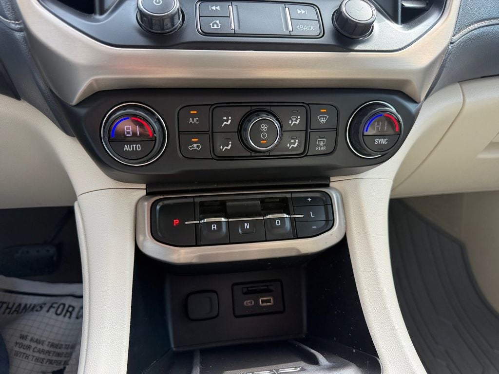 2021 GMC Acadia Denali