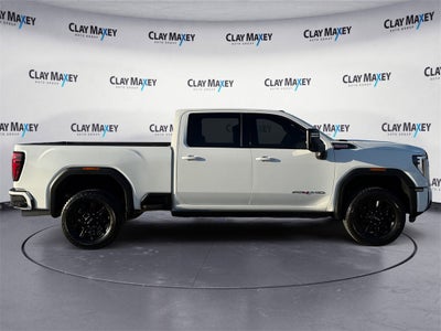 2025 GMC Sierra 2500HD AT4