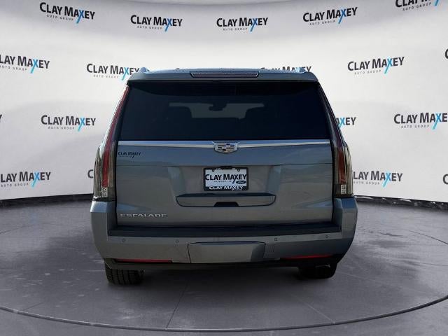 2018 Cadillac Escalade ESV Premium