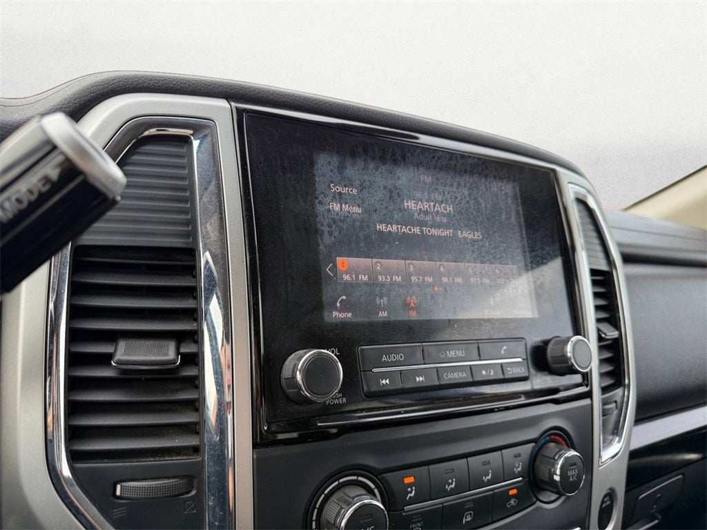 2021 Nissan Titan SV