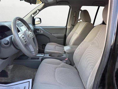 2017 Nissan Frontier SV