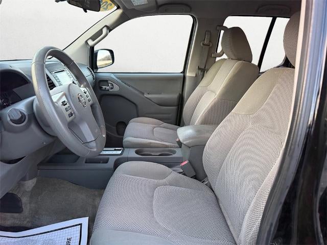 2017 Nissan Frontier SV