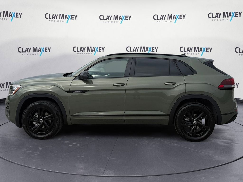 2026 Volkswagen Atlas Cross Sport 2.0T SEL R-Line Black