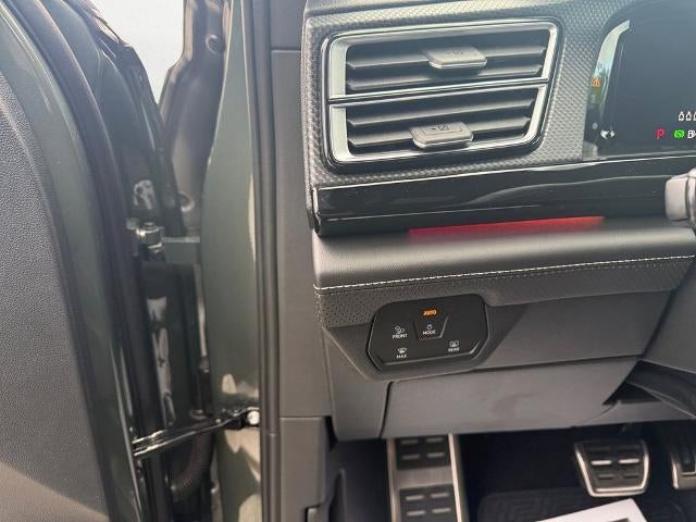 2026 Volkswagen Atlas Cross Sport 2.0T SEL R-Line Black