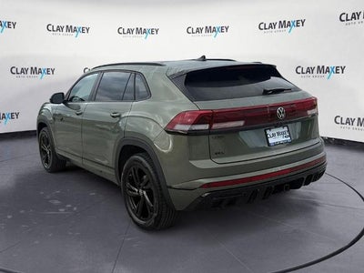 2026 Volkswagen Atlas Cross Sport 2.0T SEL R-Line Black