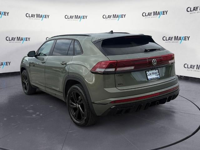 2026 Volkswagen Atlas Cross Sport 2.0T SEL R-Line Black