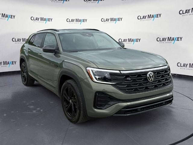 2026 Volkswagen Atlas Cross Sport 2.0T SEL R-Line Black
