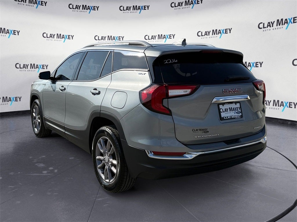 2024 GMC Terrain SLT