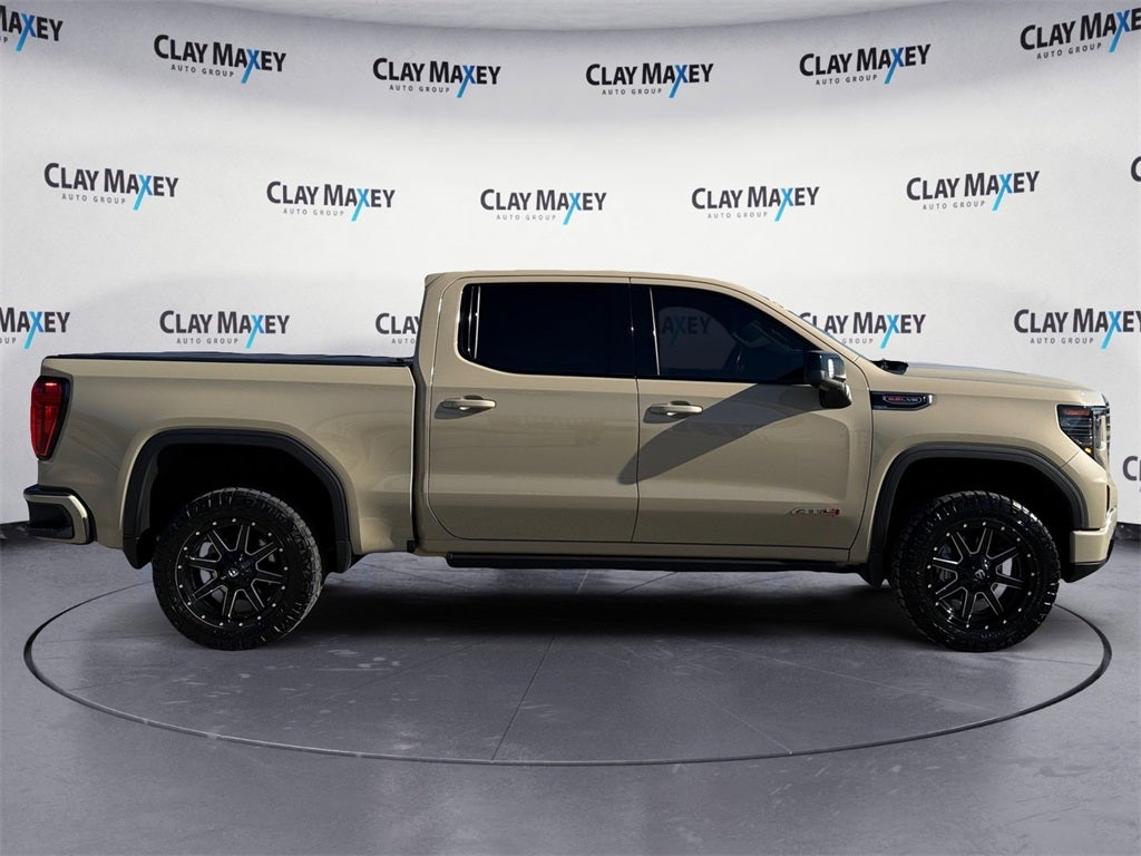 2022 GMC Sierra 1500 AT4