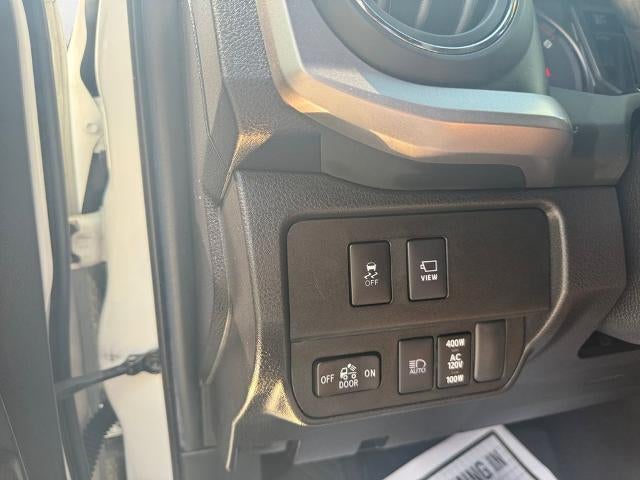 2023 Toyota Tacoma Limited V6