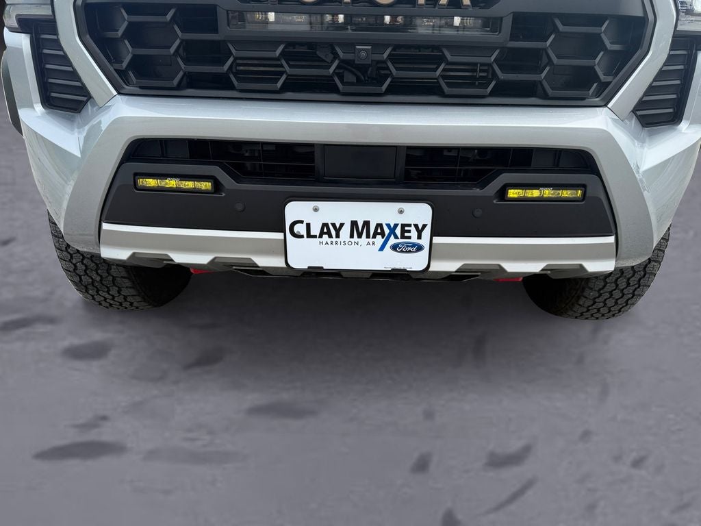 2025 Toyota Tacoma Hybrid Trailhunter