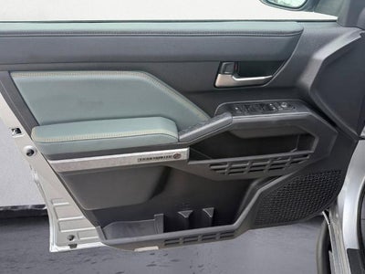 2025 Toyota Tacoma Hybrid Trailhunter