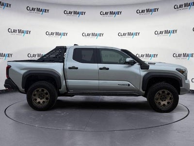 2025 Toyota Tacoma Hybrid Trailhunter