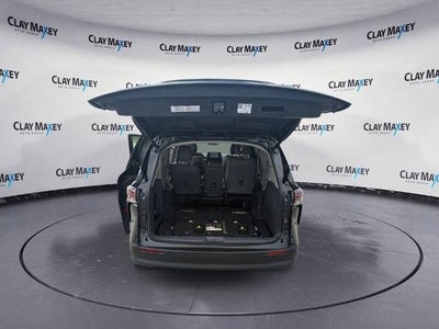 2024 Toyota Sienna XLE 8 Passenger