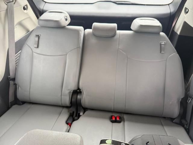 2024 Toyota Sienna XLE 8 Passenger
